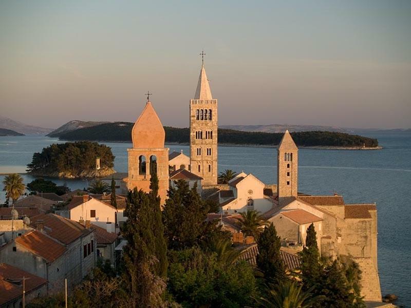 Apt. Old Town Rab Town Exterior foto